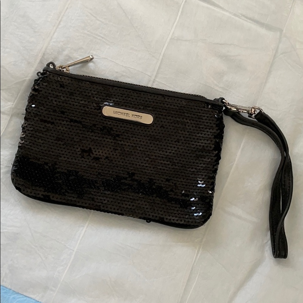Michael Kors Wristlet